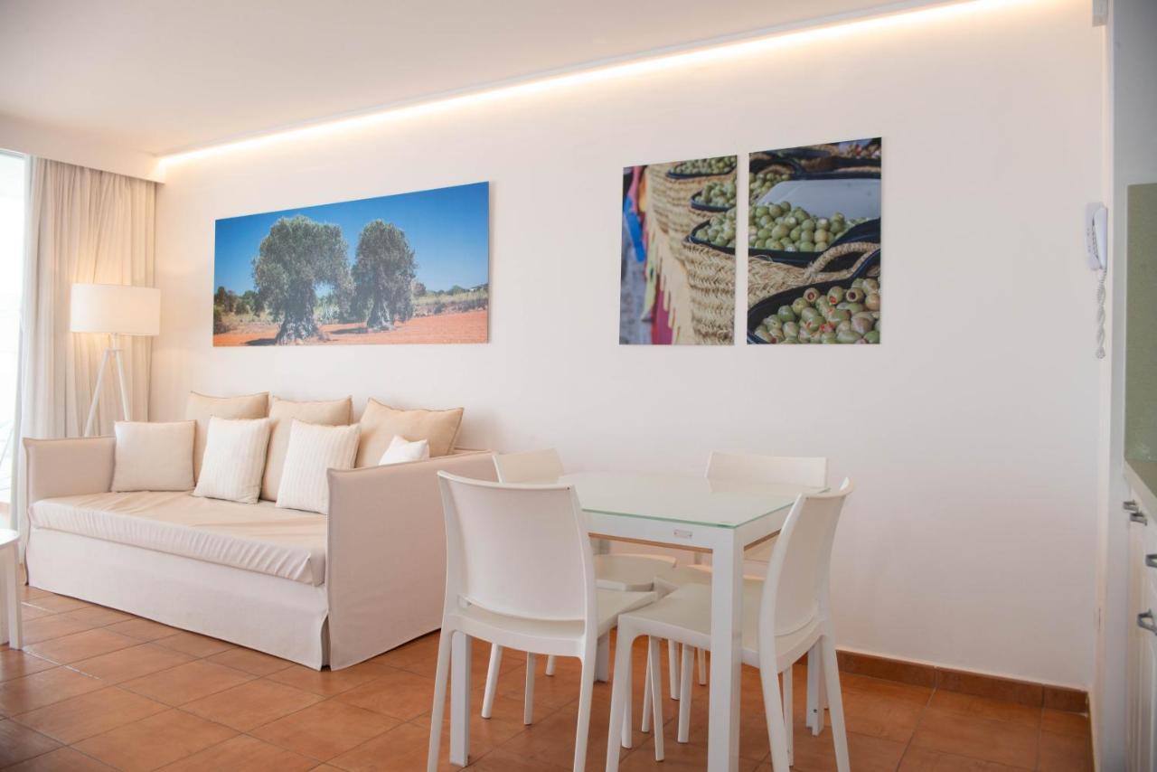 Apartamentos Llobet Ibiza Eksteriør billede