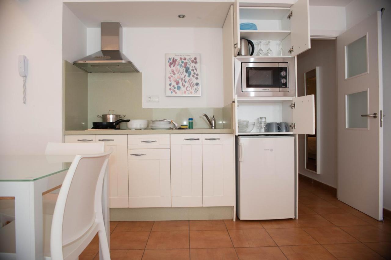 Apartamentos Llobet Ibiza Eksteriør billede