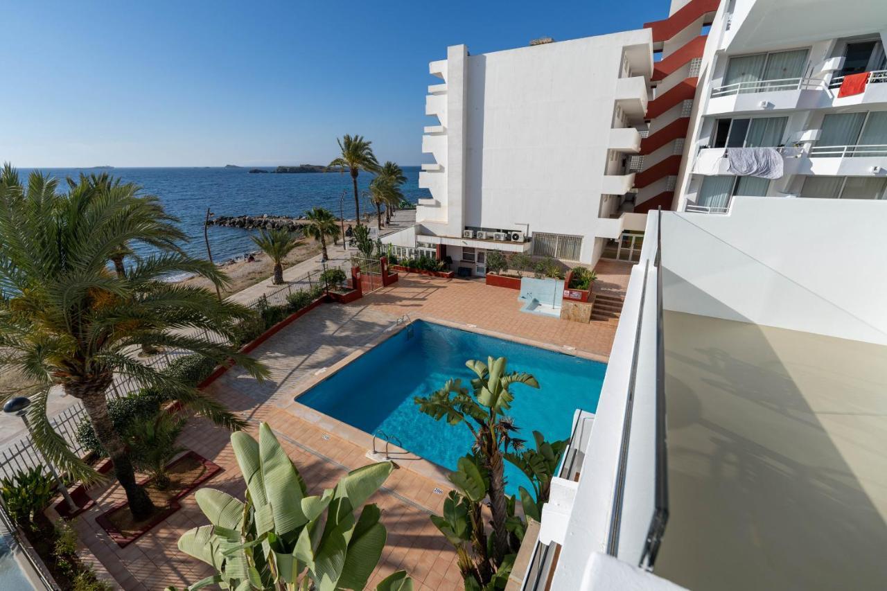 Apartamentos Llobet Ibiza Eksteriør billede