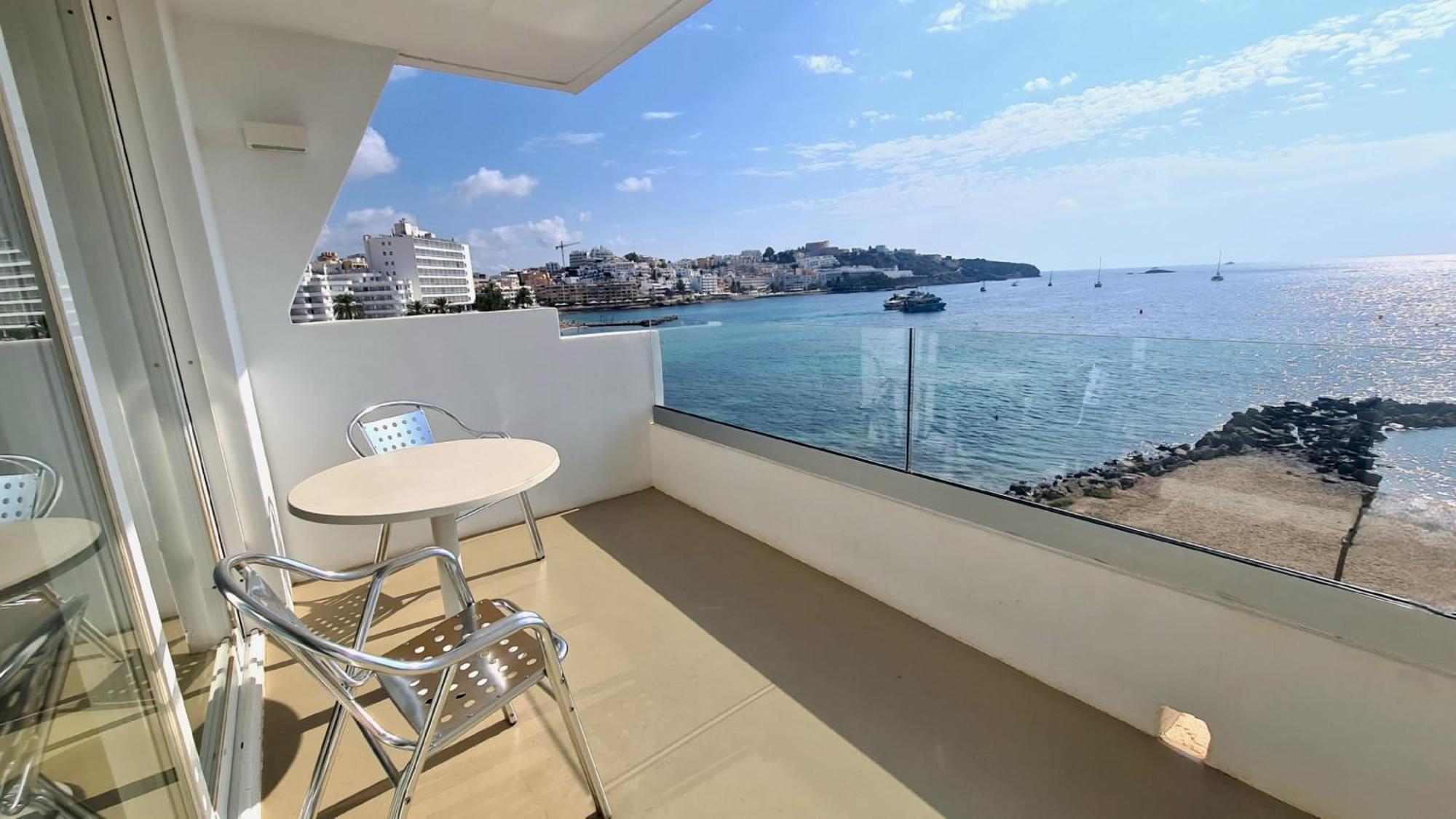 Apartamentos Llobet Ibiza Eksteriør billede