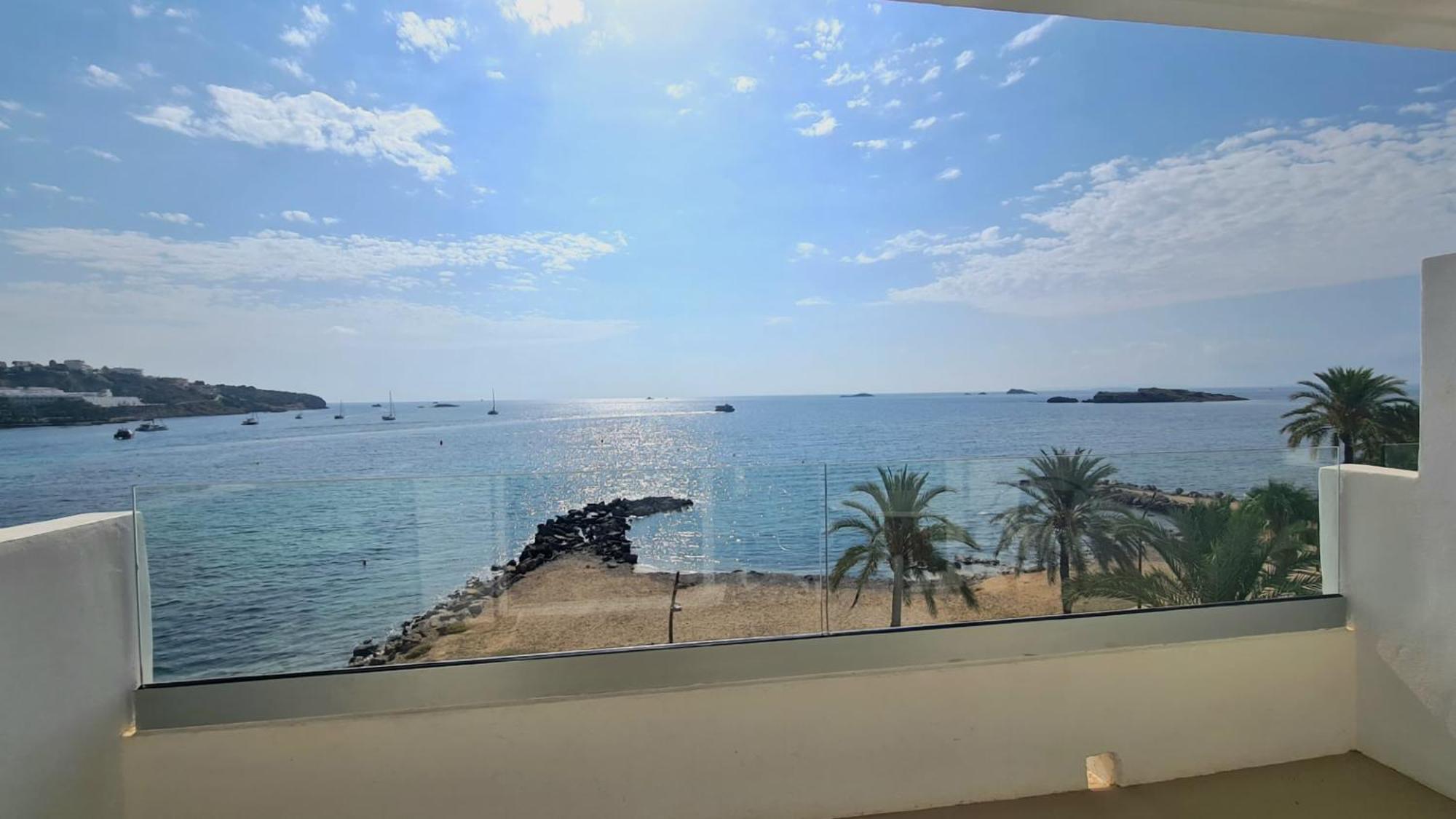 Apartamentos Llobet Ibiza Eksteriør billede