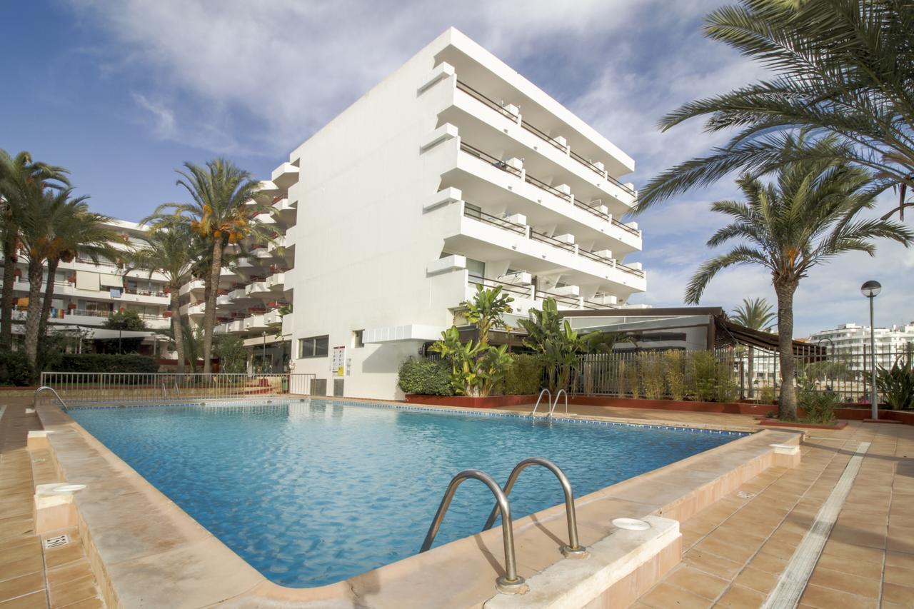 Apartamentos Llobet Ibiza Eksteriør billede