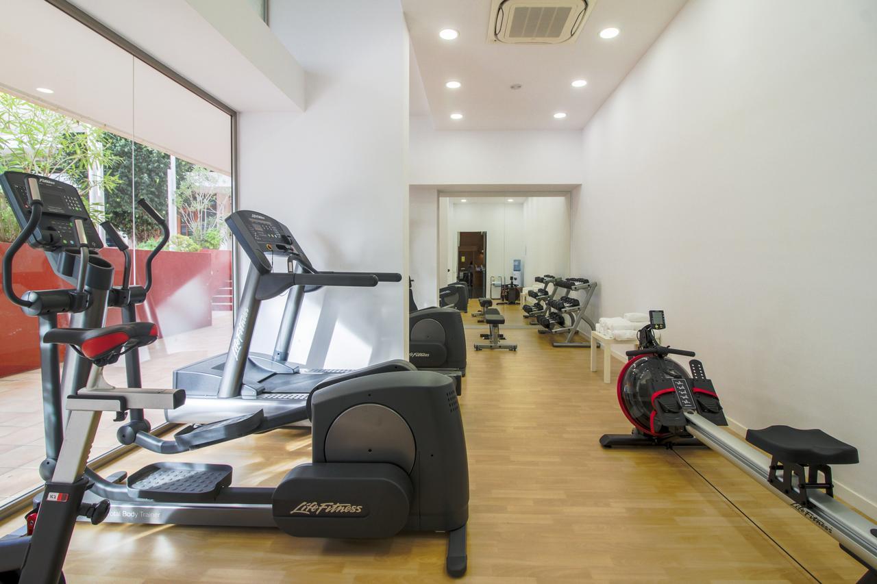 Apartamentos Llobet Ibiza Eksteriør billede
